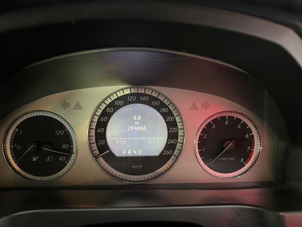 2008-Mercedes-Benz-C-Class-C-200K-Classic image:16