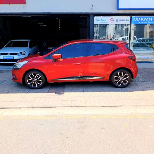2017-Renault-Clio-IV-900T-Dynamique-5-dr-66kW image:3