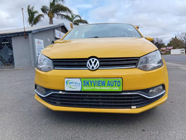 2013-Volkswagen-Polo-14-Comfortline-5-dr image:2