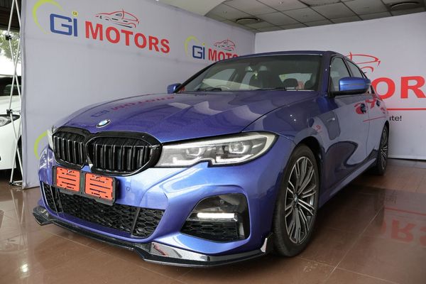 2021-BMW-3-Series-318i-M-Sport image:1