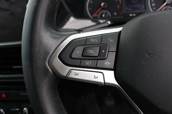 2022-Volkswagen-T-Cross-10-TSI-Comfortline image:4