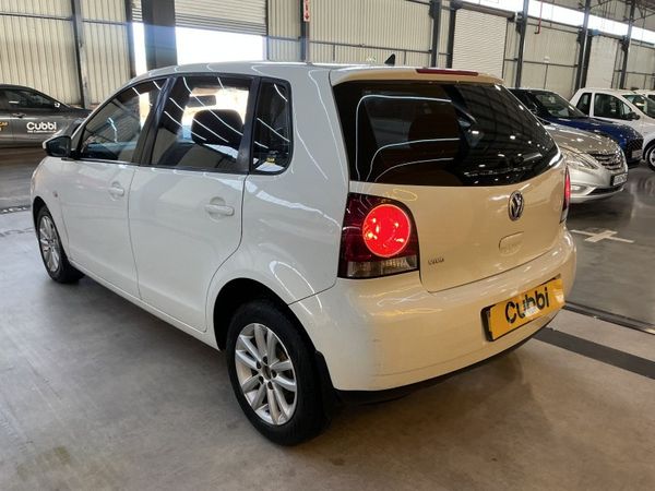 2015-Volkswagen-Polo-Vivo-GP-14-Trendline-5-dr image:4
