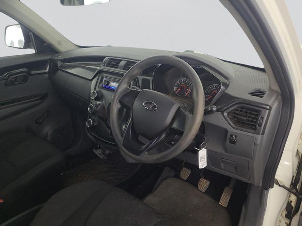 2019-Mahindra-KUV-100-12-K2-NXT image:5