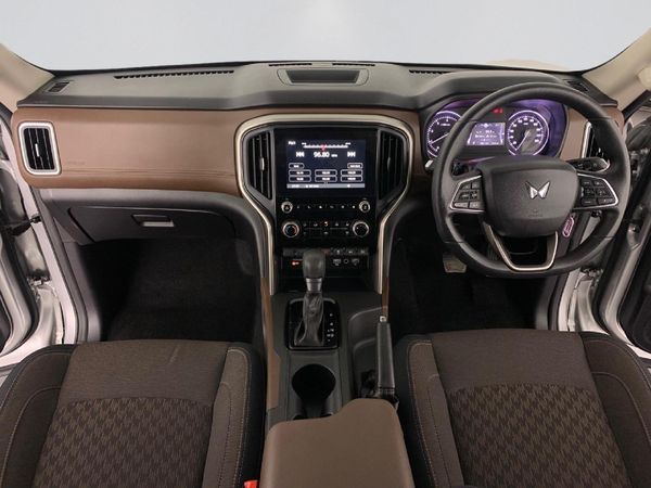 2025-Mahindra-Scorpio-N-22D-Auto-Z4 image:9
