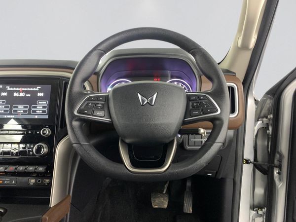2025-Mahindra-Scorpio-N-22D-Auto-Z4 image:11