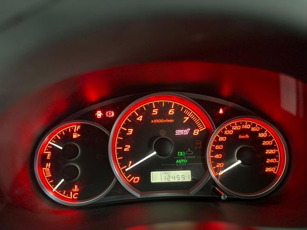 2008-Subaru-Impreza-WRX-25-STi-5-dr image:14