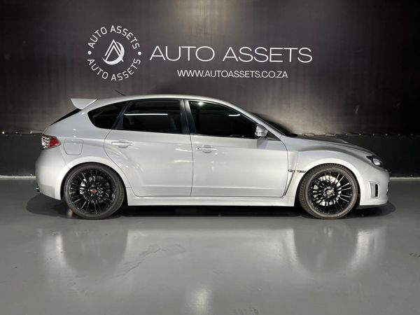 2008-Subaru-Impreza-WRX-25-STi-5-dr image:7