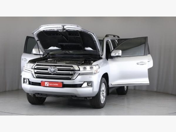 2018-Toyota-Land-Cruiser-200-45-D-V8-VX-R-Auto image:18