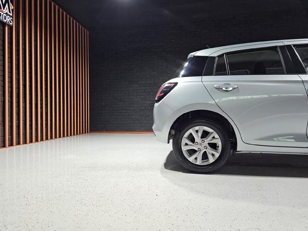 2025-Suzuki-Swift-12-GL-Auto image:26