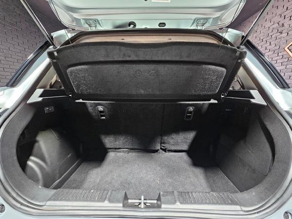 2025-Suzuki-Swift-12-GL-Auto image:28