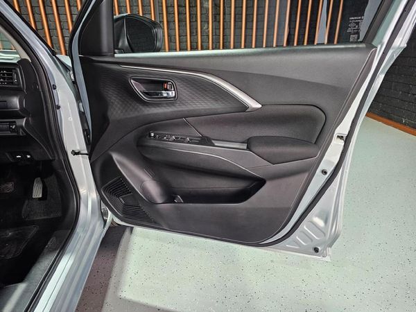 2025-Suzuki-Swift-12-GL-Auto image:6