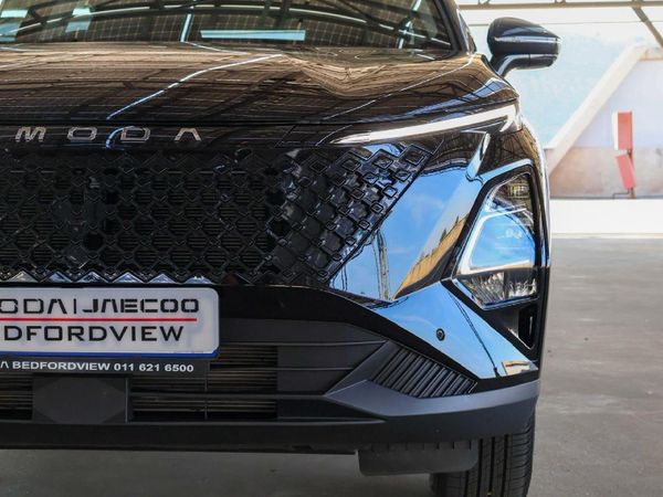 2026-Omoda-C5-15T-Luxury-X image:9