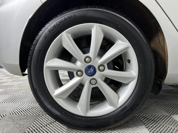 2019-Ford-Fiesta-10-EcoBoost-Trend-5-dr-Auto image:7