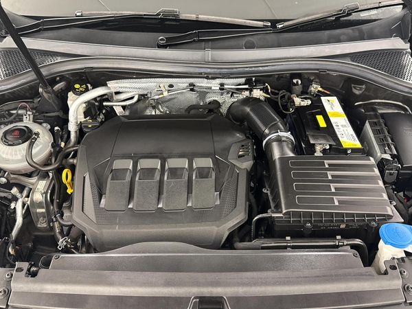 2021-Volkswagen-Tiguan-20-TSI-R-Line-4Motion-DSG-Auto-162kW image:12