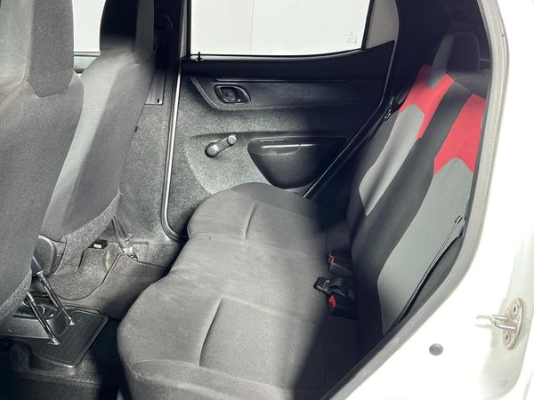 2019-Renault-Kwid-10-Techno image:3