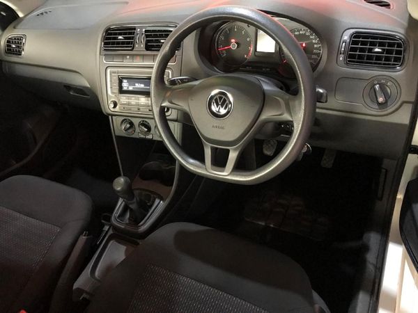 2023-Volkswagen-Polo-Vivo-14-Trendline-5-dr image:10