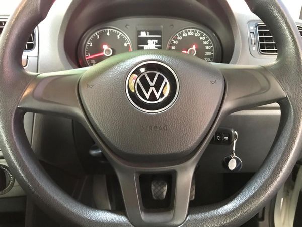 2023-Volkswagen-Polo-Vivo-14-Trendline-5-dr image:15