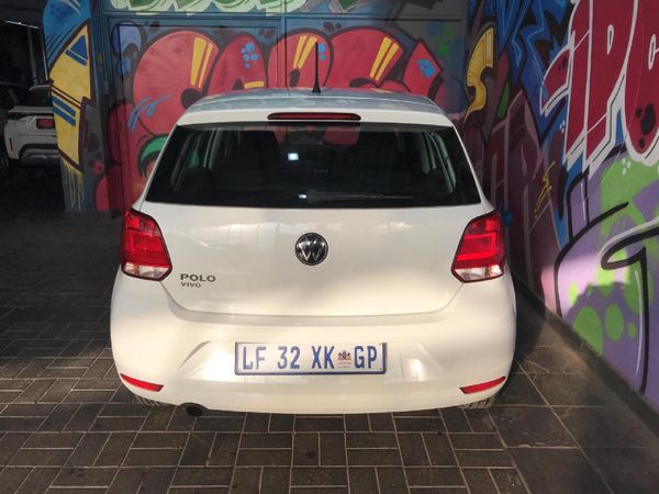 2023-Volkswagen-Polo-Vivo-14-Trendline-5-dr image:4