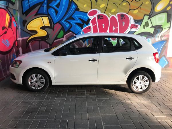 2023-Volkswagen-Polo-Vivo-14-Trendline-5-dr image:5
