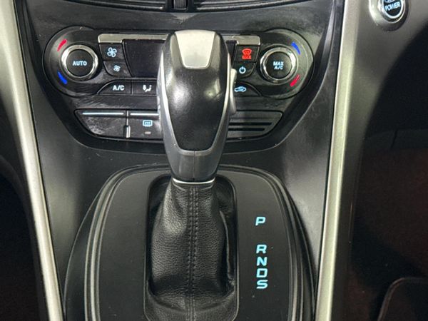 2014-Ford-Kuga-20-TDCi-Trend-AWD-Auto image:10