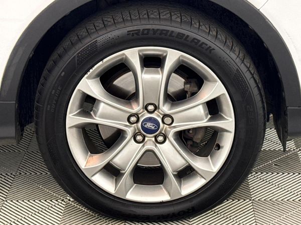 2014-Ford-Kuga-20-TDCi-Trend-AWD-Auto image:4