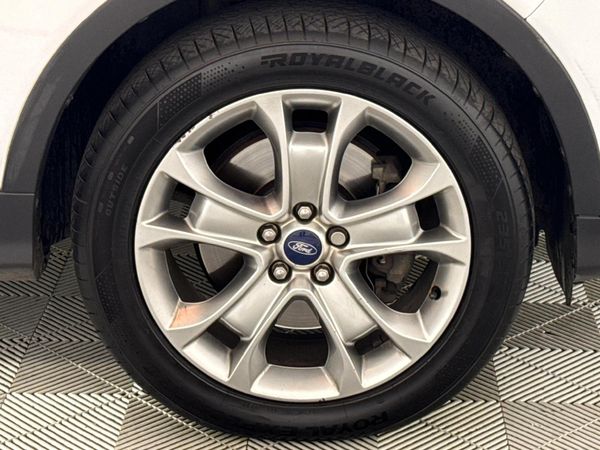 2014-Ford-Kuga-20-TDCi-Trend-AWD-Auto image:5