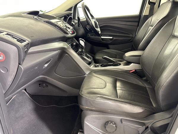 2014-Ford-Kuga-20-TDCi-Trend-AWD-Auto image:8
