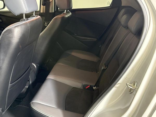 2021-Mazda-2-15-Individual-5-dr-Auto image:3