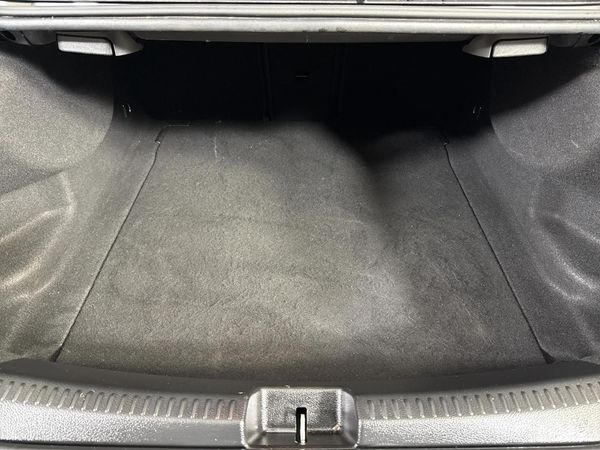 2020-Mercedes-Benz-CLA-220d-Auto image:13