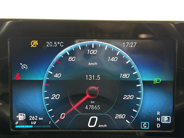 2020-Mercedes-Benz-CLA-220d-Auto image:2