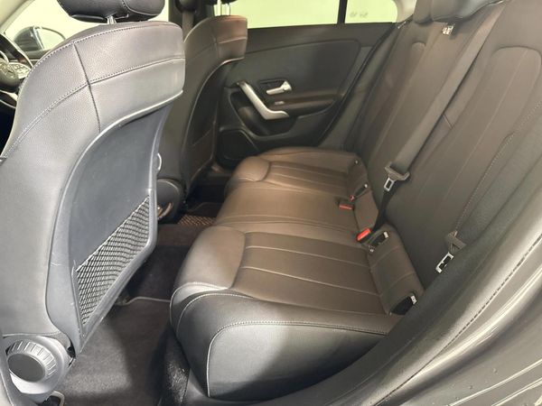 2020-Mercedes-Benz-CLA-220d-Auto image:3