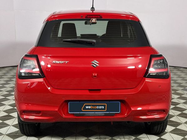 2026-Suzuki-Swift-12-GLX image:17
