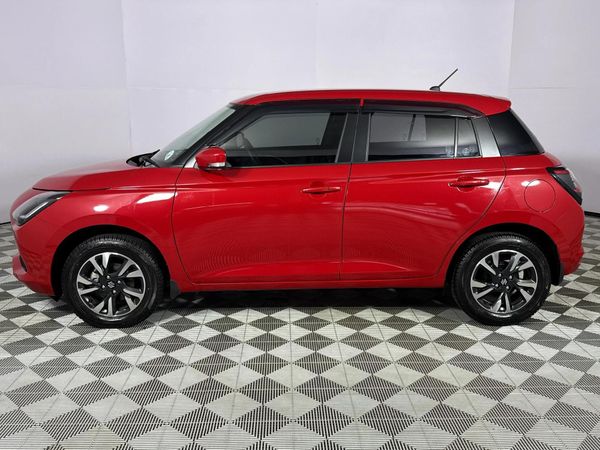 2026-Suzuki-Swift-12-GLX image:18