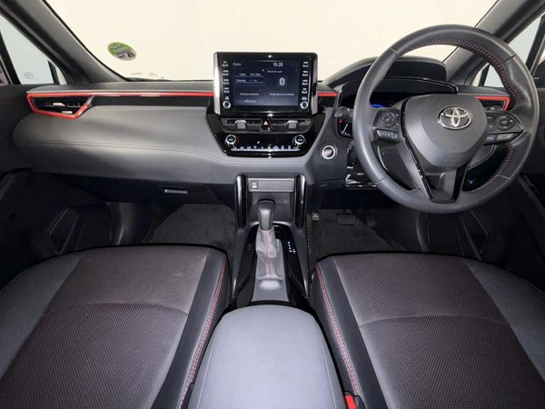 2024-Toyota-Corolla-Cross-18-GR-S image:1