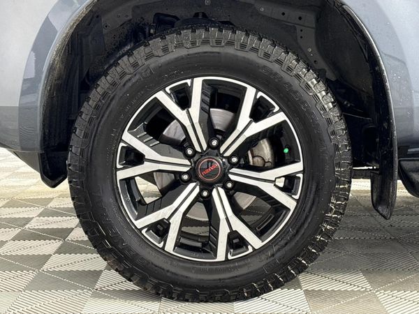 2025-Isuzu-D-Max-19-DDI-HR-X-Rider-Auto-Double-Cab image:4