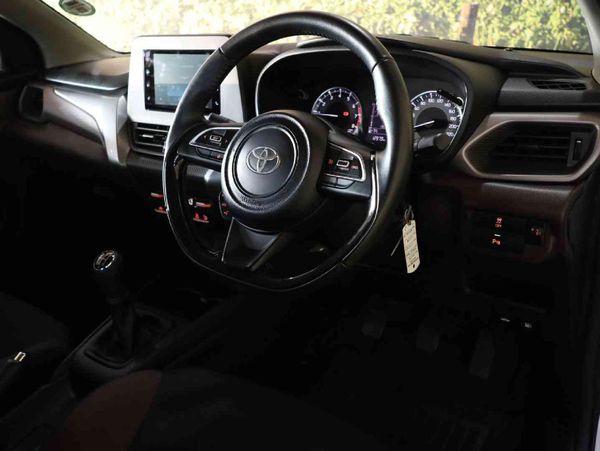 2025-Toyota-Starlet-Cross-15XS image:10