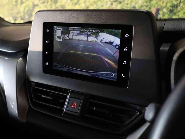 2025-Toyota-Starlet-Cross-15XS image:15