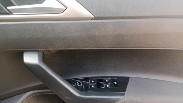 2020-Volkswagen-Polo-10-TSI-Comfortline image:11