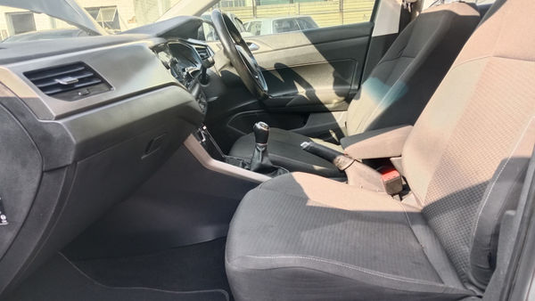 2020-Volkswagen-Polo-10-TSI-Comfortline image:13