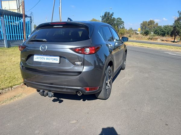 2017-Mazda-CX-5-2O-ACTIVE image:5