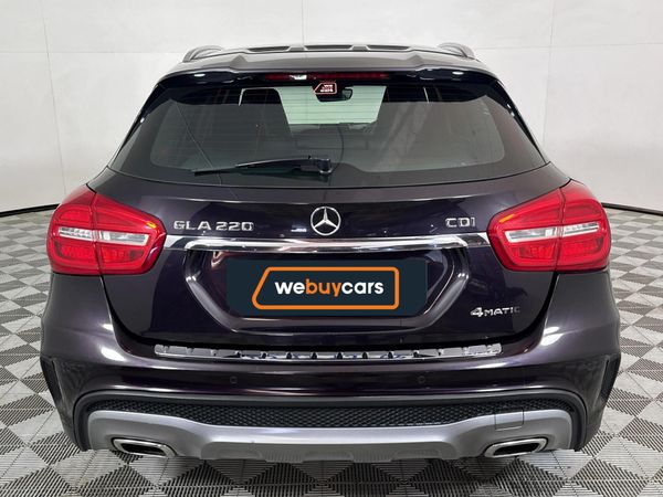 2014-Mercedes-Benz-GLA-220-CDI-Auto-4Matic image:18