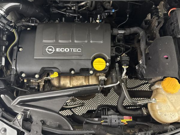 2014-Opel-Corsa-14-Essentia-5-dr image:11
