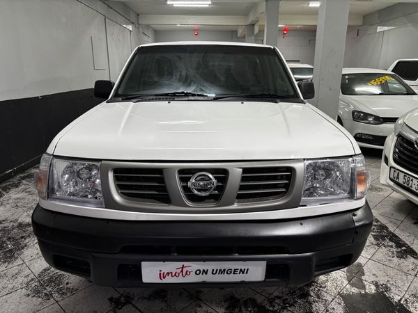 2008-Nissan-Hardbody-2700D-LWB-Single-Cab image:3
