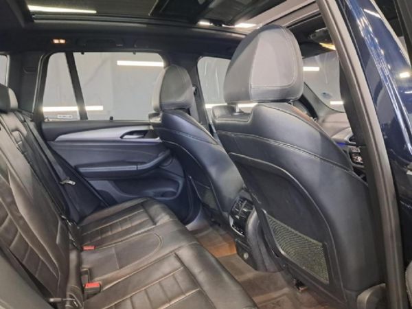 2019-BMW-X3-xDrive20d-M-Sport image:26