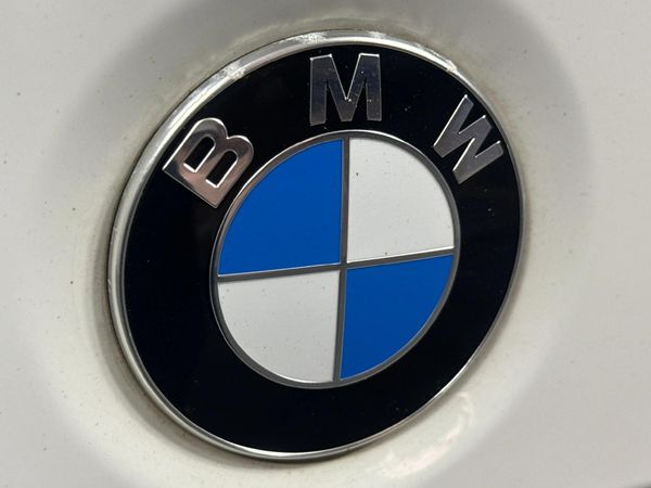 2017-BMW-3-Series-320i-M-Sport-Auto image:11