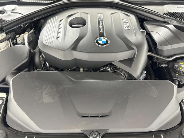 2017-BMW-3-Series-320i-M-Sport-Auto image:13