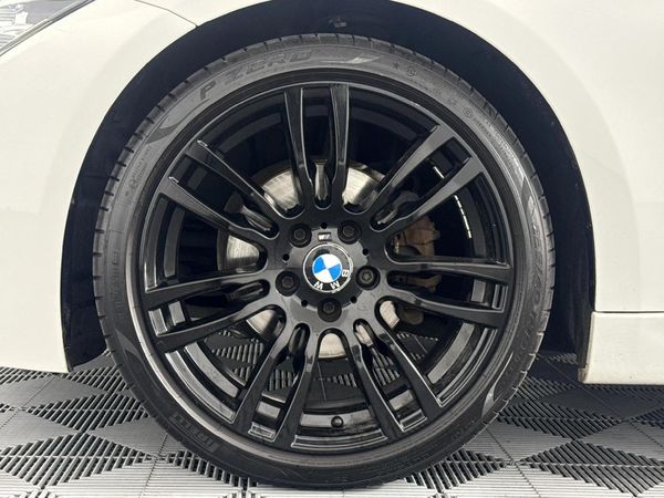 2017-BMW-3-Series-320i-M-Sport-Auto image:4