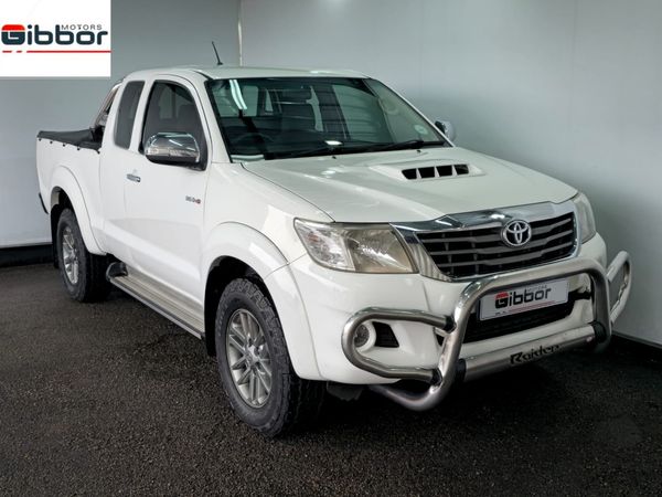 2013-Toyota-Hilux-30-D-4D-Raider-Xtra-Cab image:13