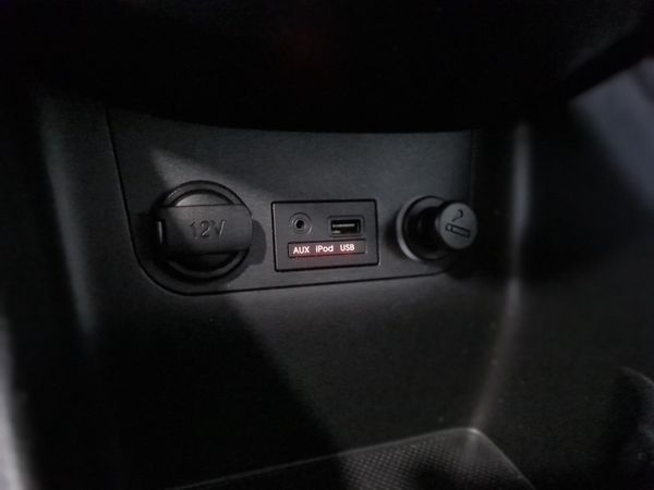 2018-Kia-Picanto-10-Street image:14