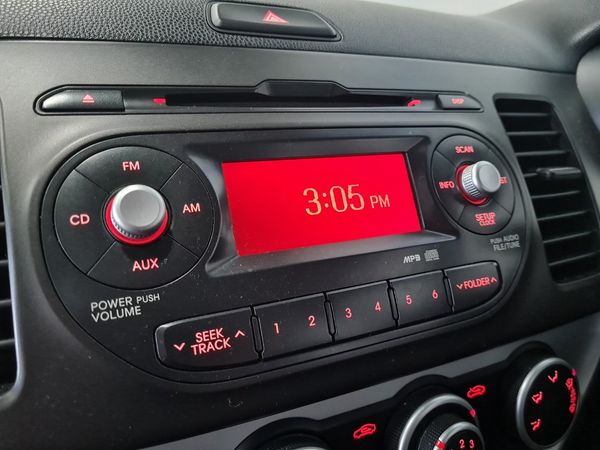 2018-Kia-Picanto-10-Street image:16